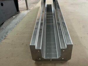 รางน้ำสแตนเลสสำเร็จรูป