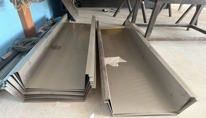 รางน้ำสแตนเลสเมตรละ