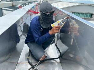 รางน้ำเชื่อมเลเซอร์